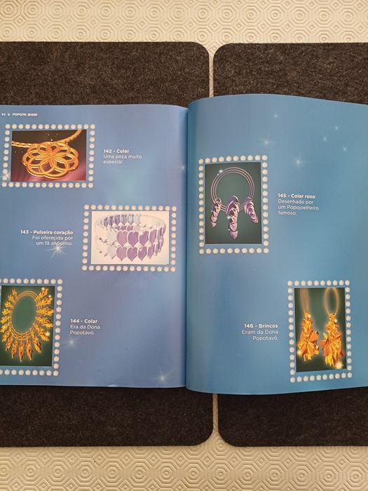 Livro da Popota com cromos completa
