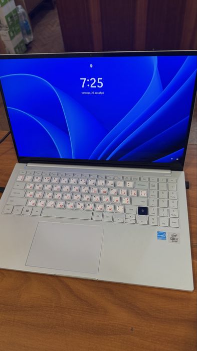 Ультра бук самсунг