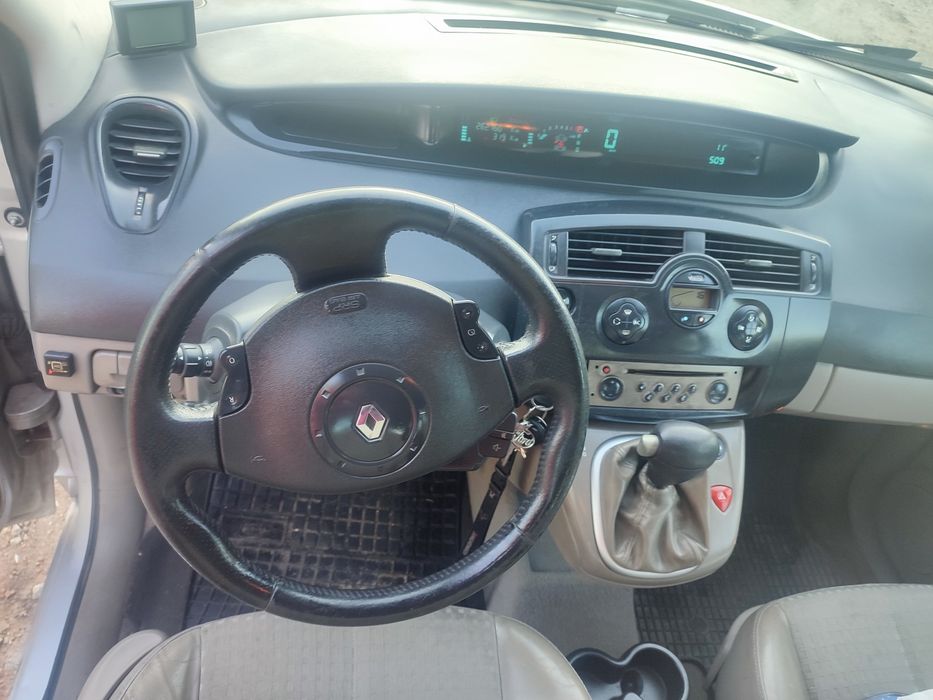 Renault Megane Scenic 2 2004