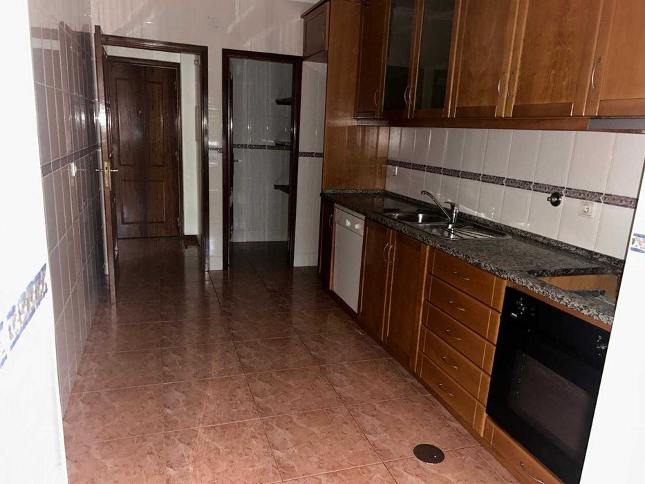 APARTAMENTO T2 para Arrendar em Mozelos