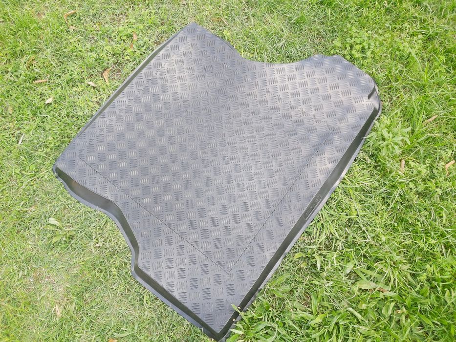Tapete para Bagageira Opel Vectra B (96)
