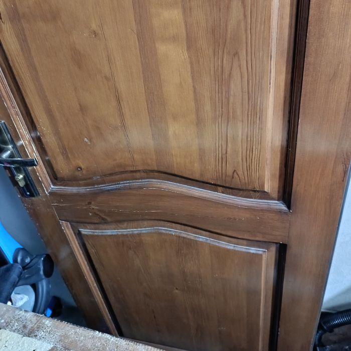 Drzwi zewnętrzne drewniane