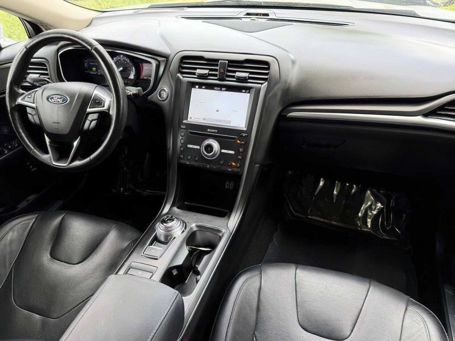 Ford Fusion Titanium      2019