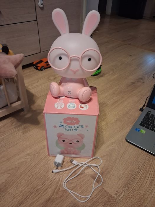 Lampka na USB- działa, praktycznie nowa