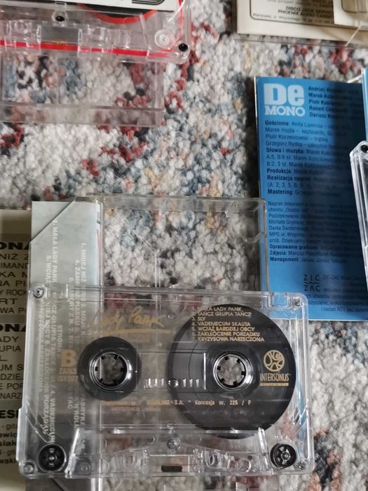 Kasety De Mono Coctail George Michael Simply Red 4 szt