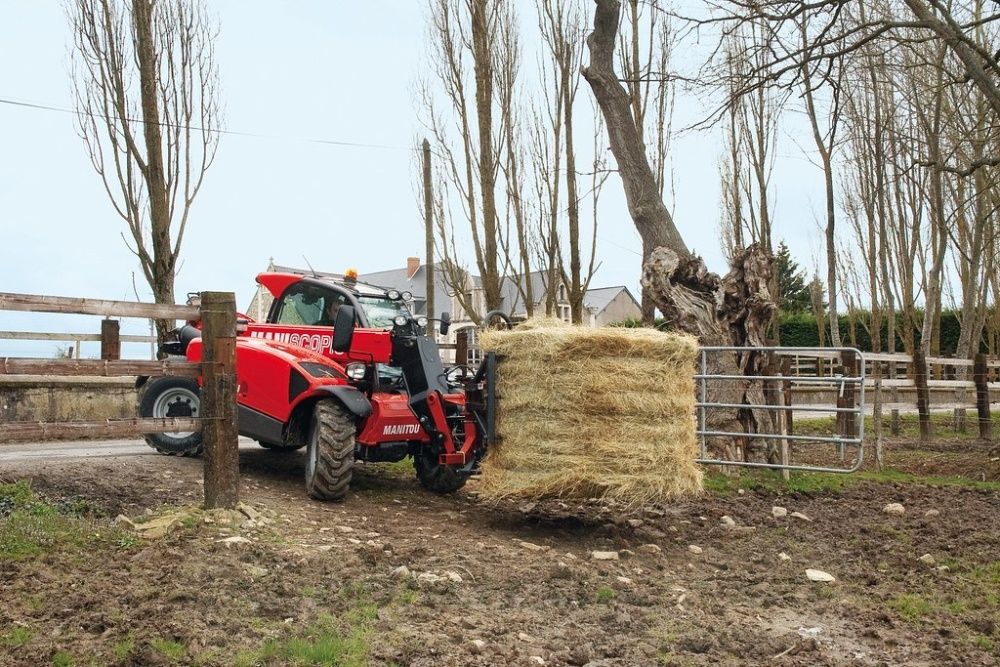 Телескопический погрузчик Manitou MLT-X 625 (JCB 527)