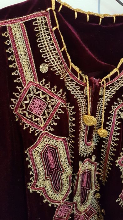 Artesanato vestido típico da Líbia