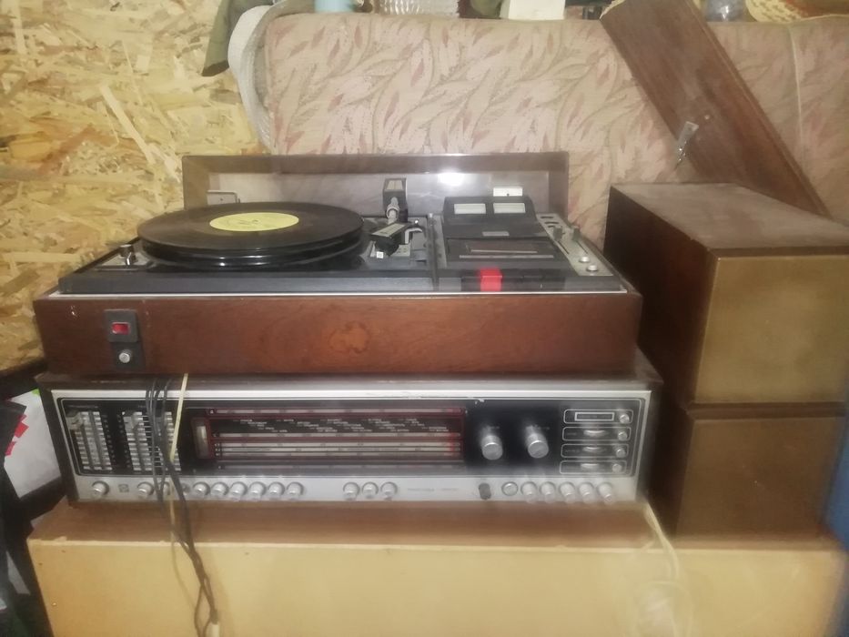 Продам Мелодия магнитофон