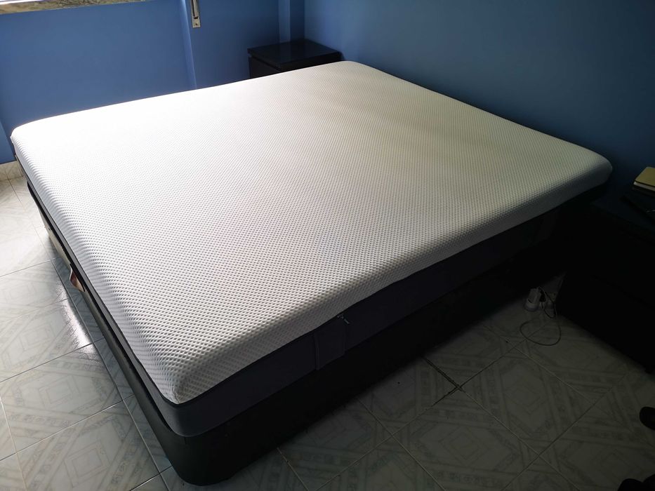 Cama + Colchão (oportunidade)