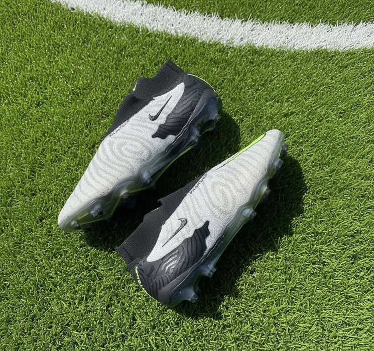 Nike phantom ghost 2 linha