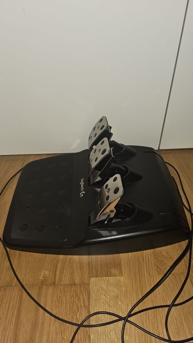 Logitech G29 + Pedais – Usado