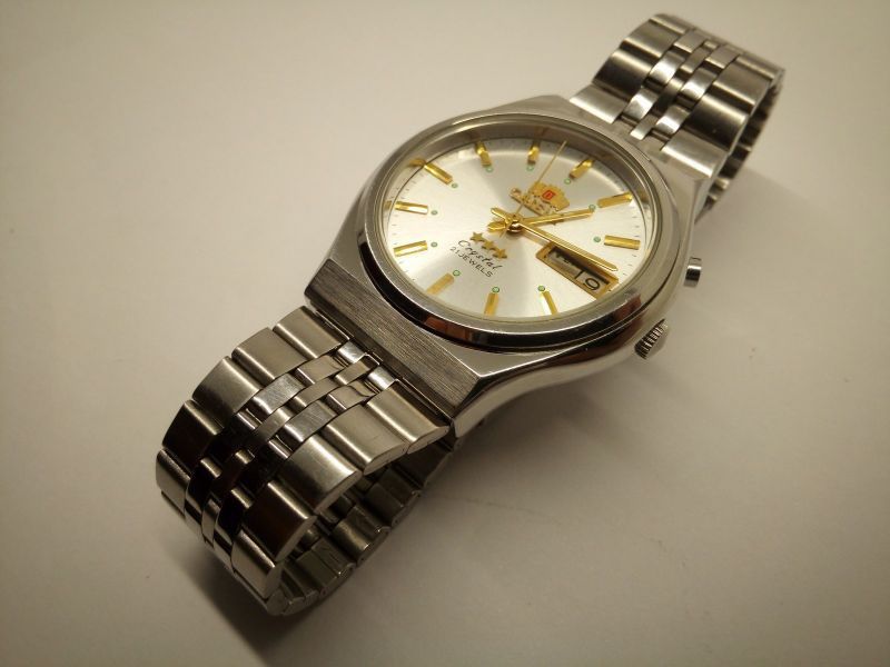 Orient Crystal 21 камінь Японія