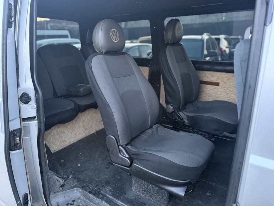 Volkswagen Transporter T5 1.9 Пасажир
