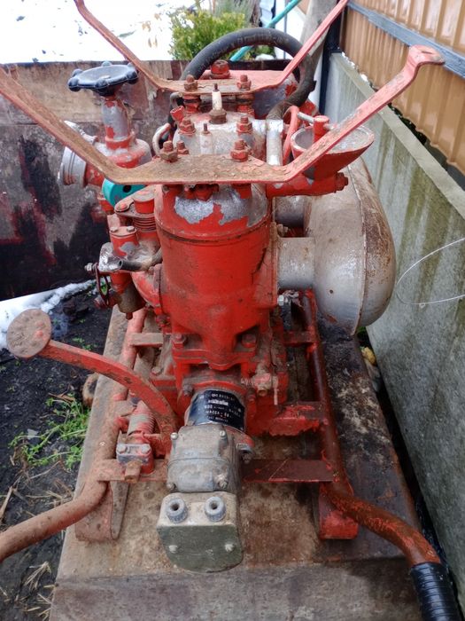 Продам мотопомпу