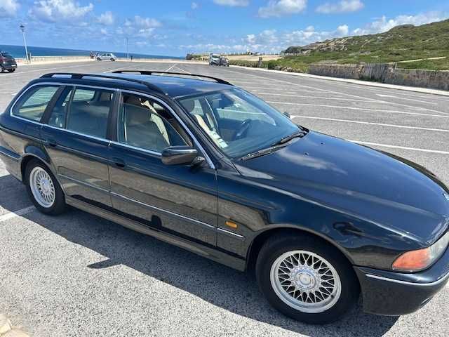 Carrinha BMW 530D de 2000 em bom estado