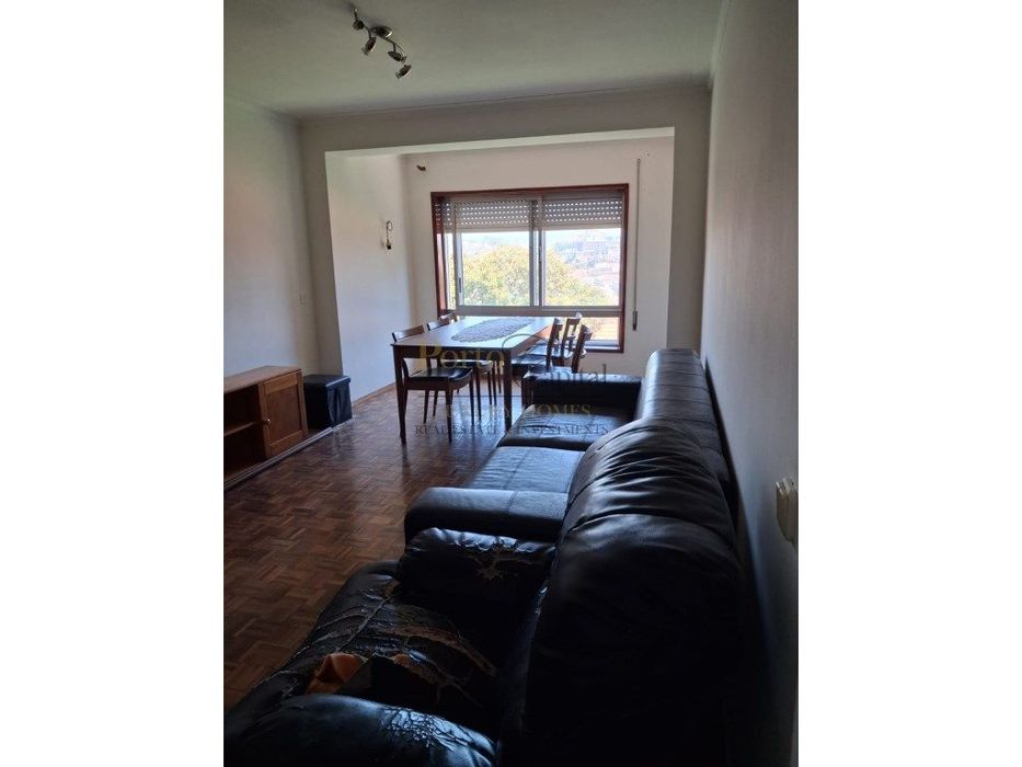 Apartamento T3+1 Com Fantastica Vista Sobre O Douro, Uma Box (3 Lug...
