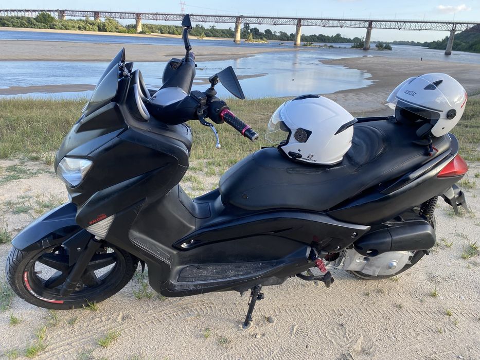 Moto Yamaha XMax 125 2012