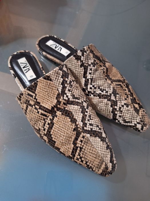 Mules animal print Zara