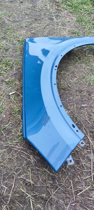 Крило ліве volvo xc40 під ремонт