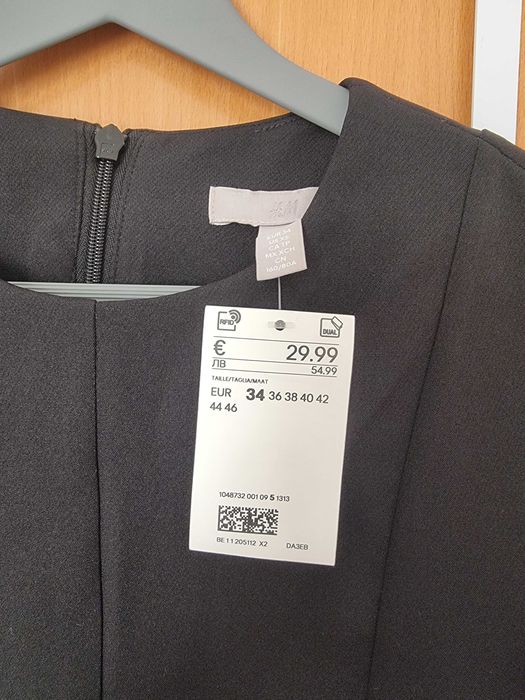 Vestido preto executivo H&M, tamanho 34 - novo com etiqueta