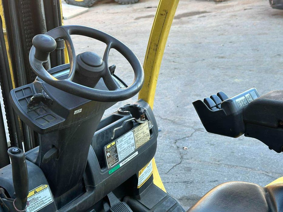 Вилковий навантажувач  HYSTER 3.0 2008року.