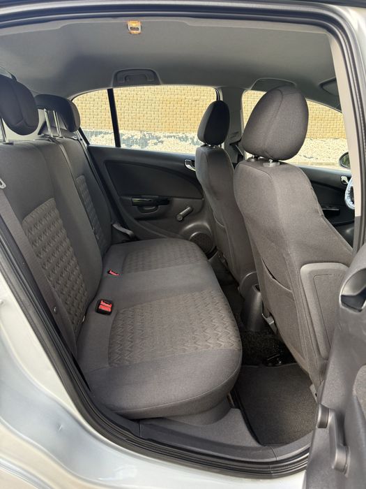 2013 • 168 mil km • 02 Donos • 1.3 Gasóleo ECOFLEX • 95 cv • GPS