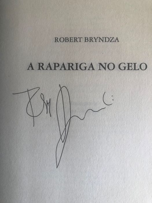 Livro Autografado Robert Bryndza “A Rapariga no Gelo”
