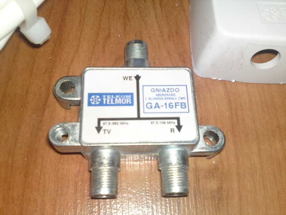 Gniazdo abonenckie z blokadą kanału Telkom Telmor antenowe + kabel 6m