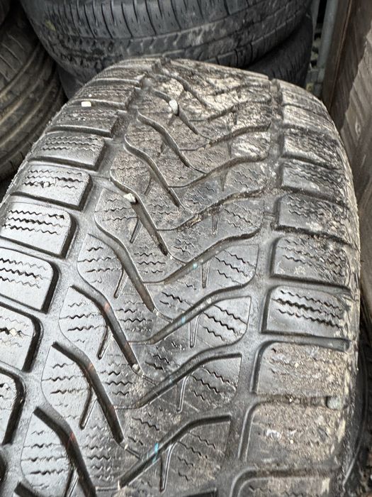 Opony Zimowe Para Lassa 215/55/16