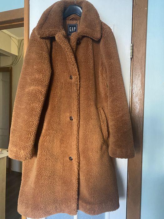 Чудова універсальна шубка GAP m-lx