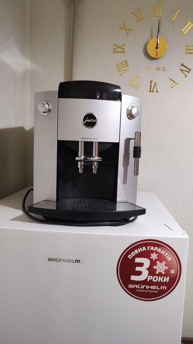 Кавомашина Jura Impressa F70  у хорошому стані.