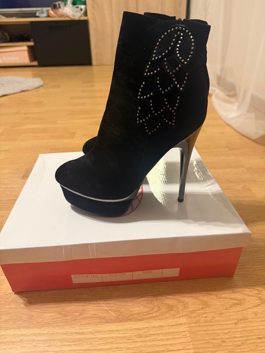 Botki damskie szpilki 39 rozmiar