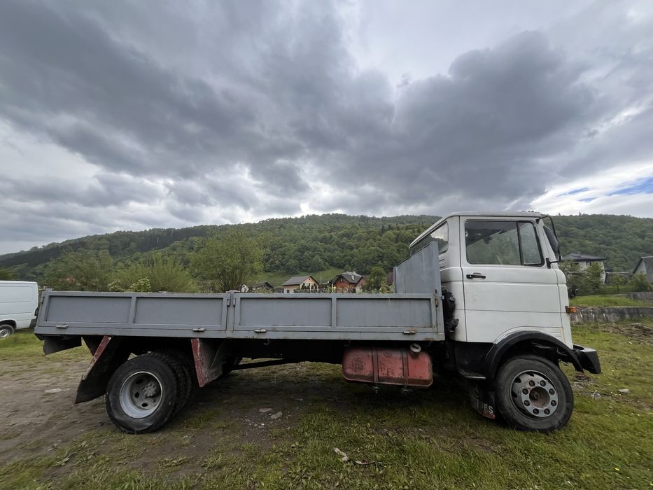 Mercedes ln series 6 циліндрів обєм5.7