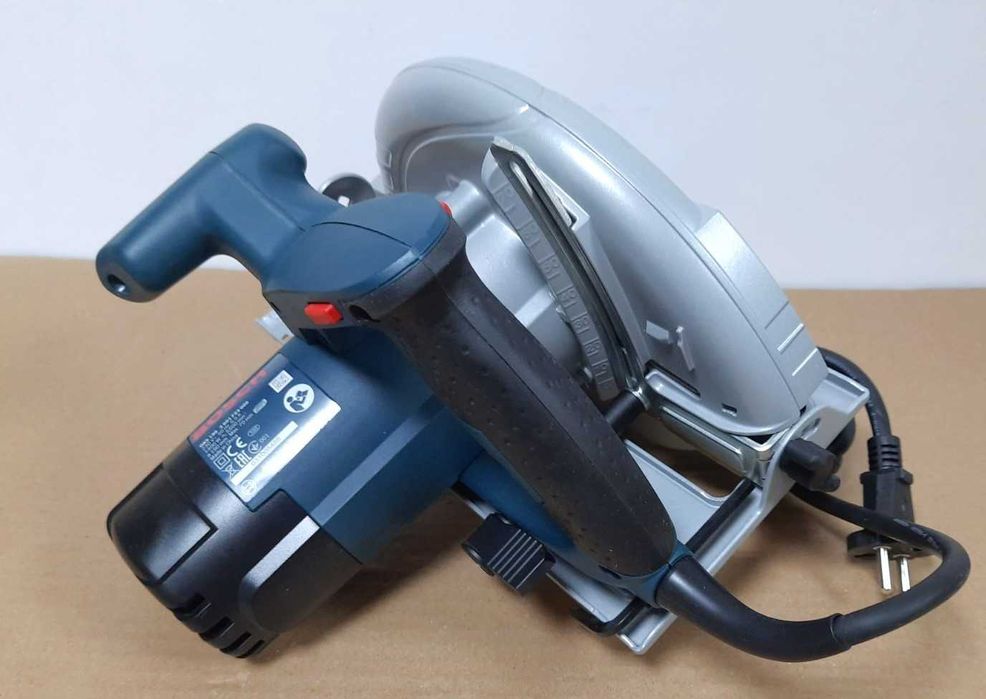 Дисковая циркулярная ручная пила Bosch GKS 190 Professional, Новая