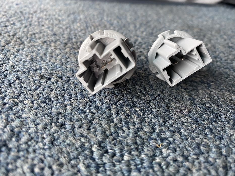 Патрон лампочки поворотів Honda civic 4d, задній поворот