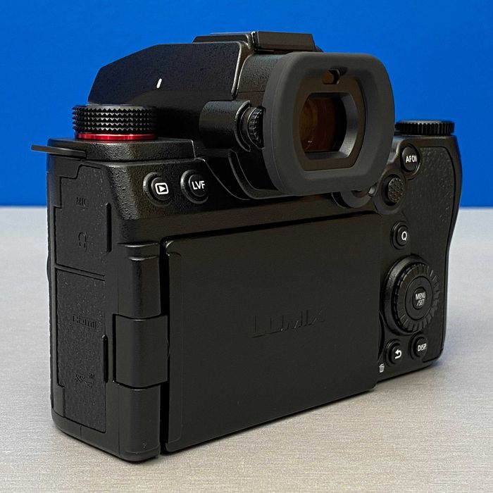 Panasonic Lumix DC-G9 II (Corpo) - 25.2MP | NOVA | 3 ANOS DE GARANTIA