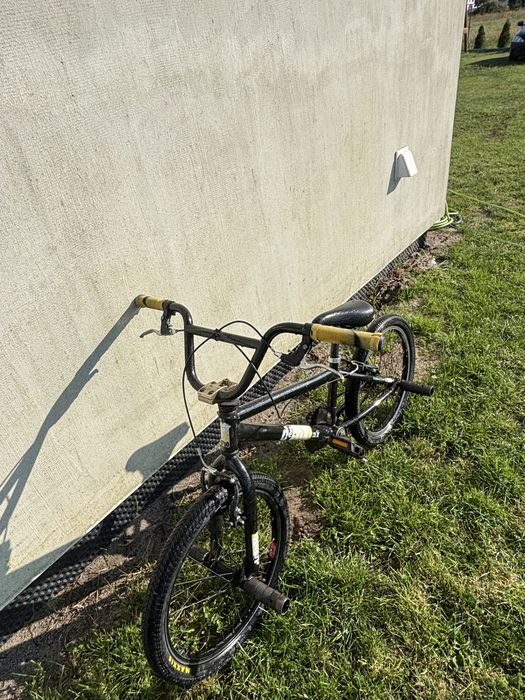 Sprzedam bmx czarny