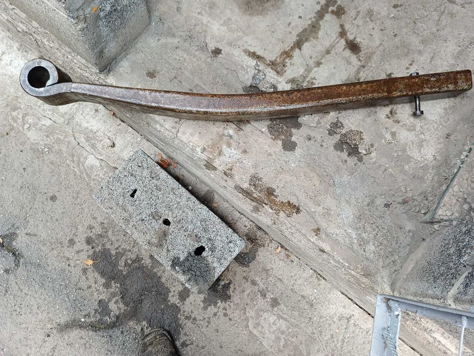 ресора Рено Мидлайнер Renault Midliner