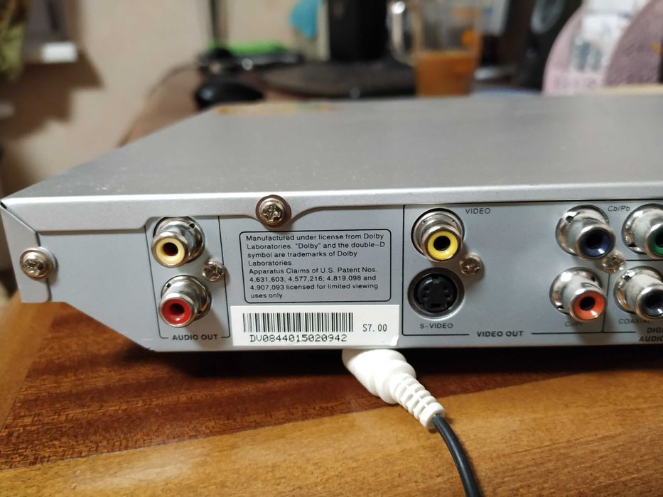 DVD  плеер   BBK