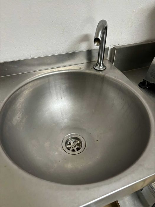 Lava mãos de pedal e inox