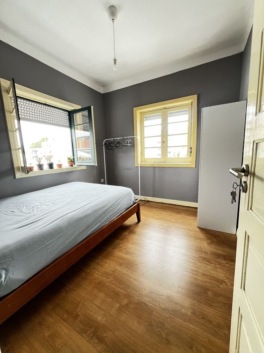 Quarto p/ Arrendar