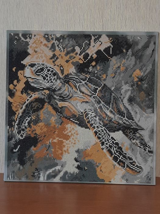 Триптих картин "Добробут. Захист. Сила" в техніці алмазної мозайки .