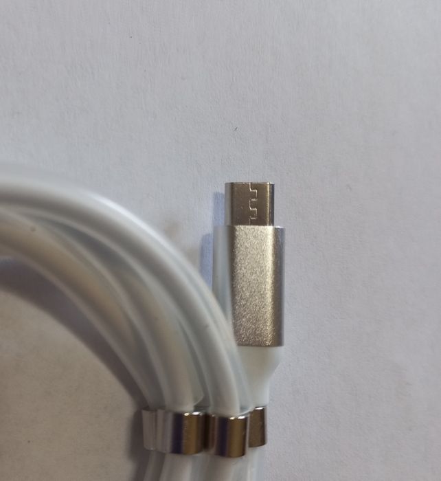 Магнитный кабель для зарядки MagLink 7611 V8, Micro USB
Оставить отзыв