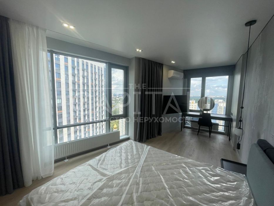 Продаж 3к квартира ЖК Метрополіс Голосіївський парк Іподром ВДНГ