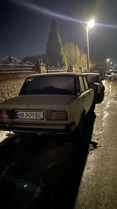 Lada 2105 (1985)