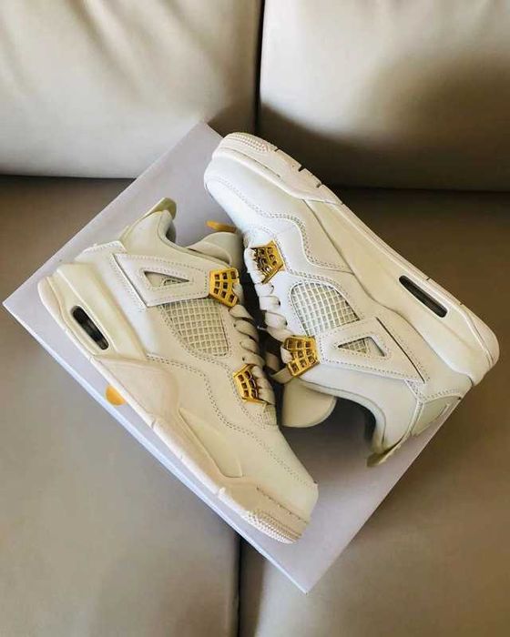 Nowe Buty Jordan 4 Retro Metallic Gold r.38