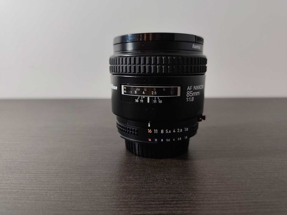 Nikon AF 85mm f/1.8 filtr gratis