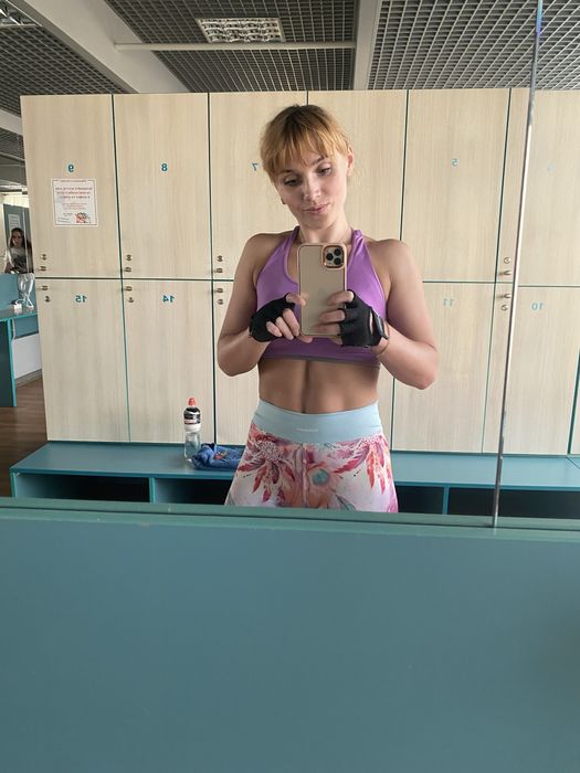 Пропоную професійний мас 10 років в масажній сфері .М Либідська