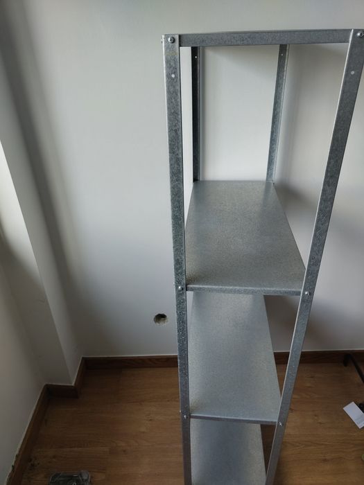 6 estantes Hyllis do Ikea