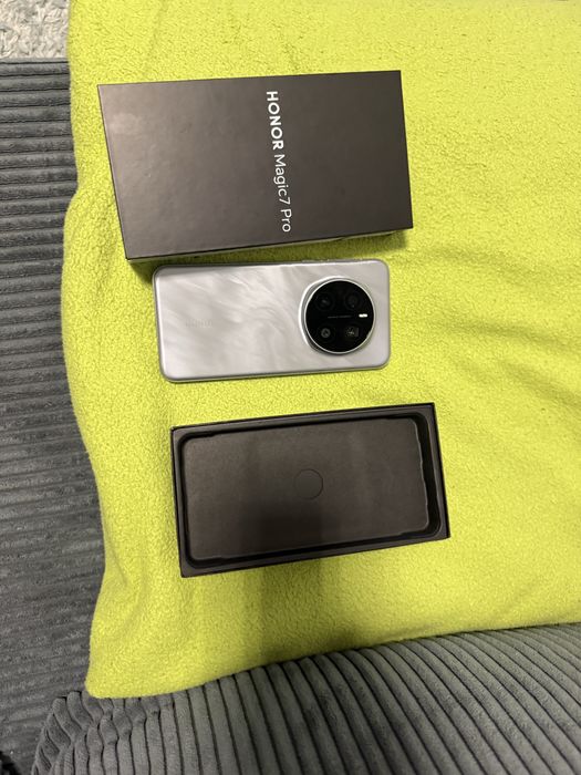Honor Magic7 pro